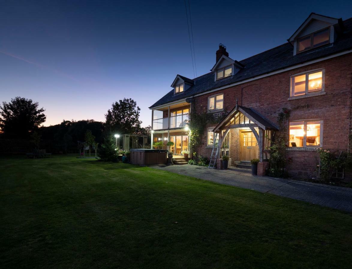 Rhyd Lydan Bed and Breakfast Newtown  Εξωτερικό φωτογραφία